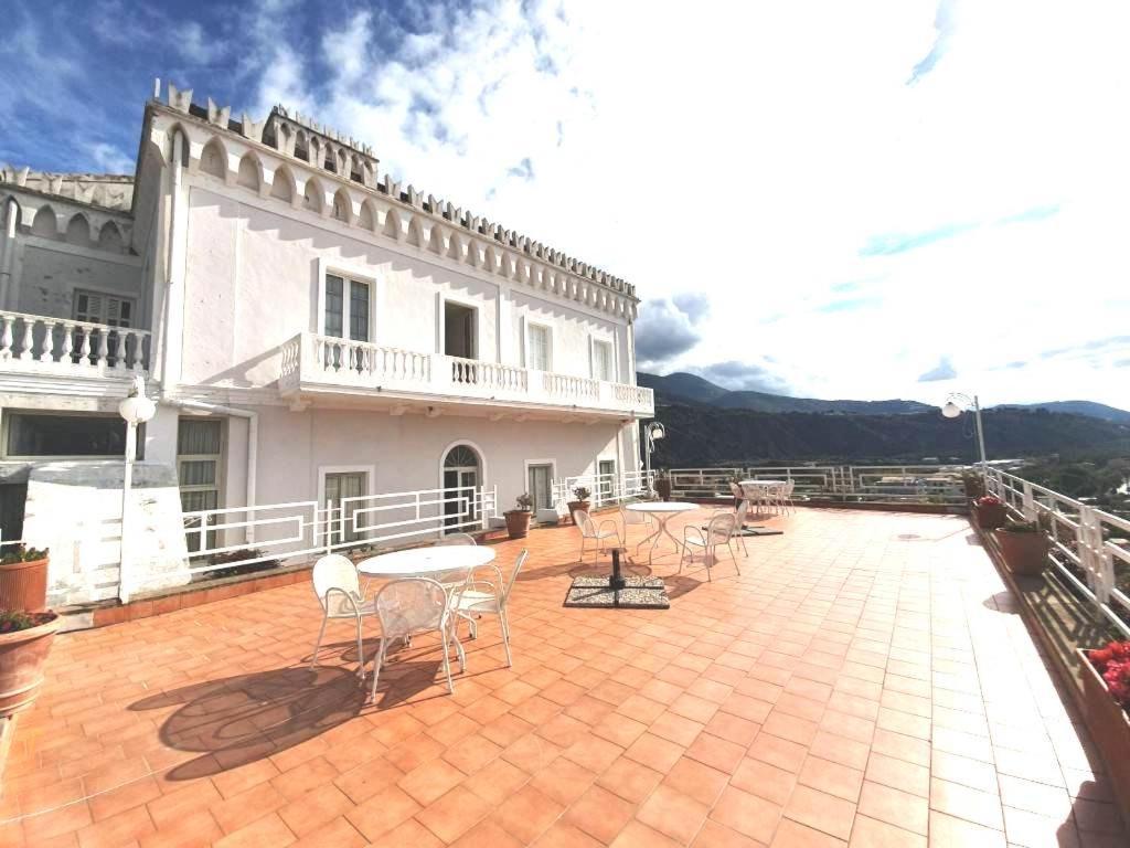 Appartamento Nel Fabbricato Denominato Il Castello Praia a Mare Exteriér fotografie